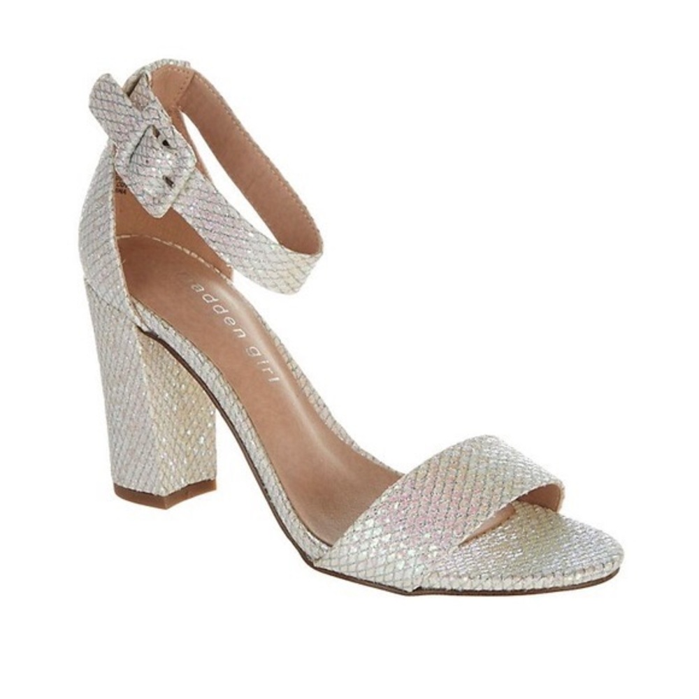 Madden Girl- sparkly sandals Iridescent Mermaid Heels - size 6